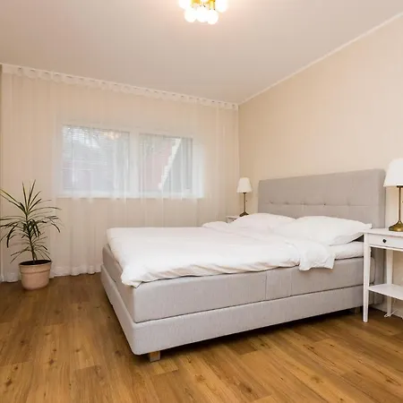 Вилла Tallinn Apartment Hotel Villa Таллин