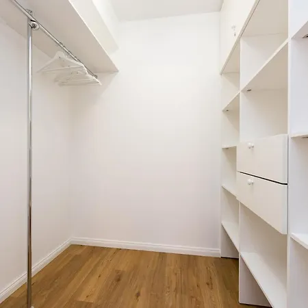 Tallinn Apartment Hotel Villa * Tallin